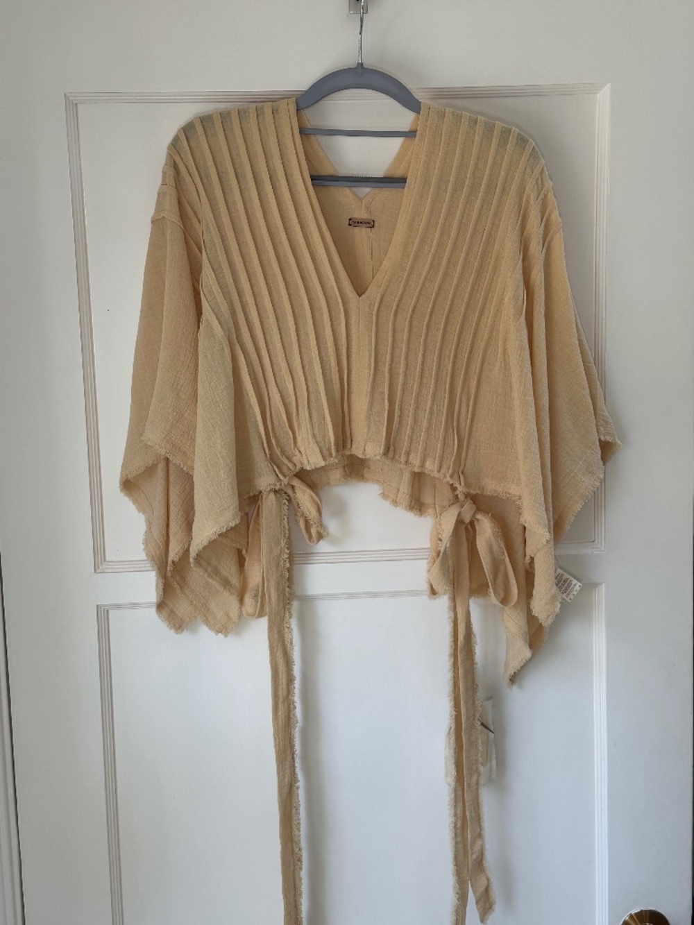 Caravana Cropped Top (NWT)